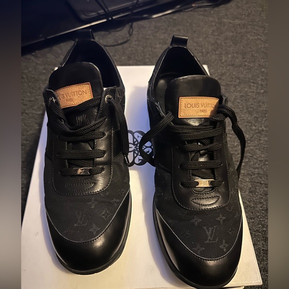 Men’s designer sneakers Louis Vuitton - Picture 5 of 6